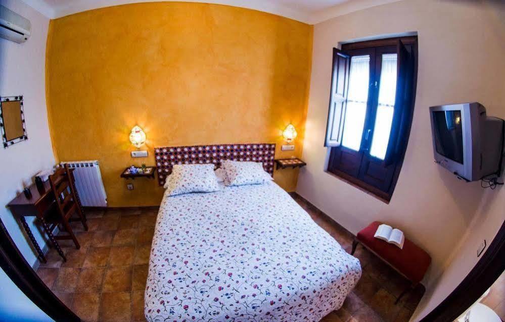 El Soto De Roma Guest House กรานาดา ภายนอก รูปภาพ